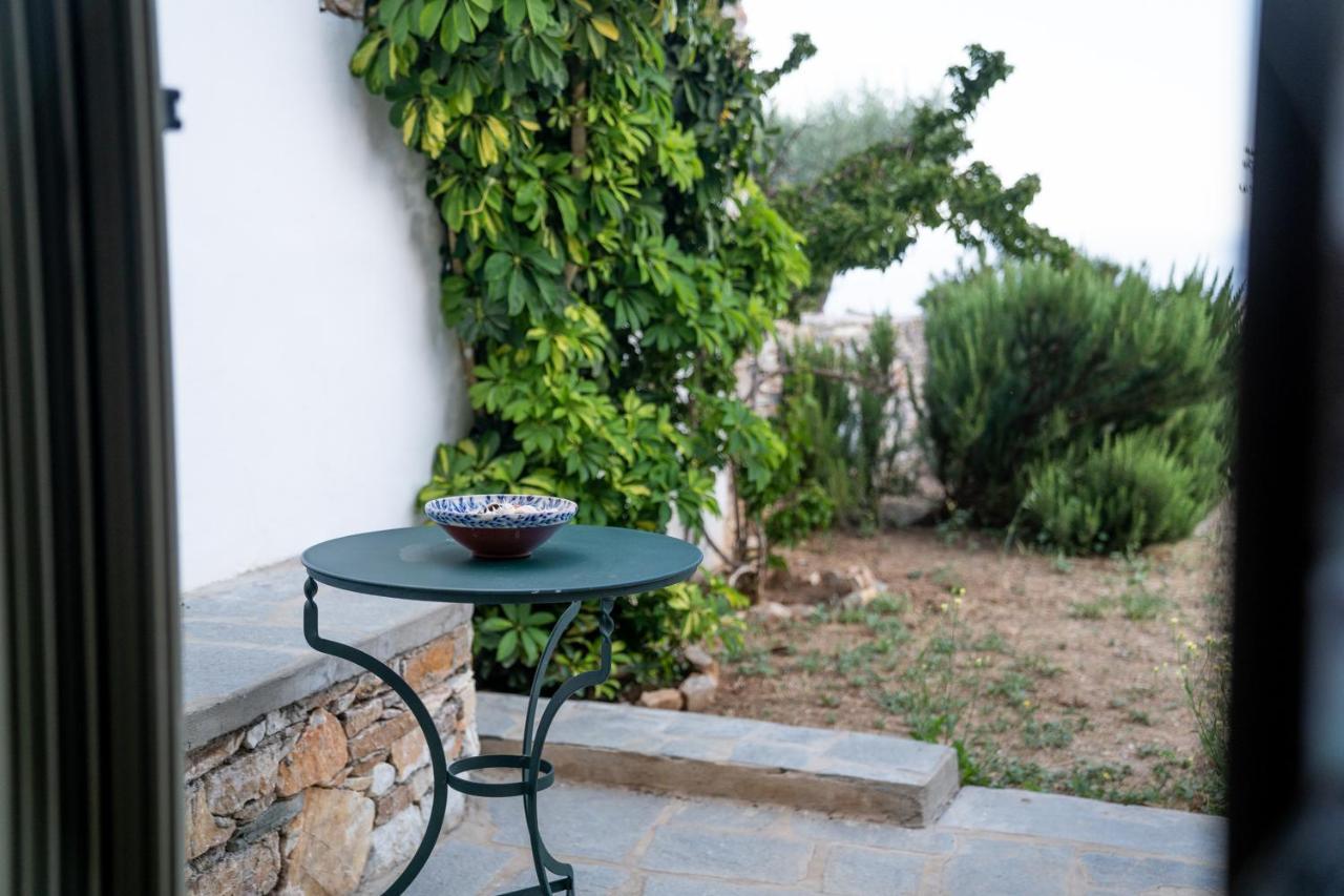 Flaros House-Traditional Cycladic House, Sifnos Platis Gialos  Exterior photo
